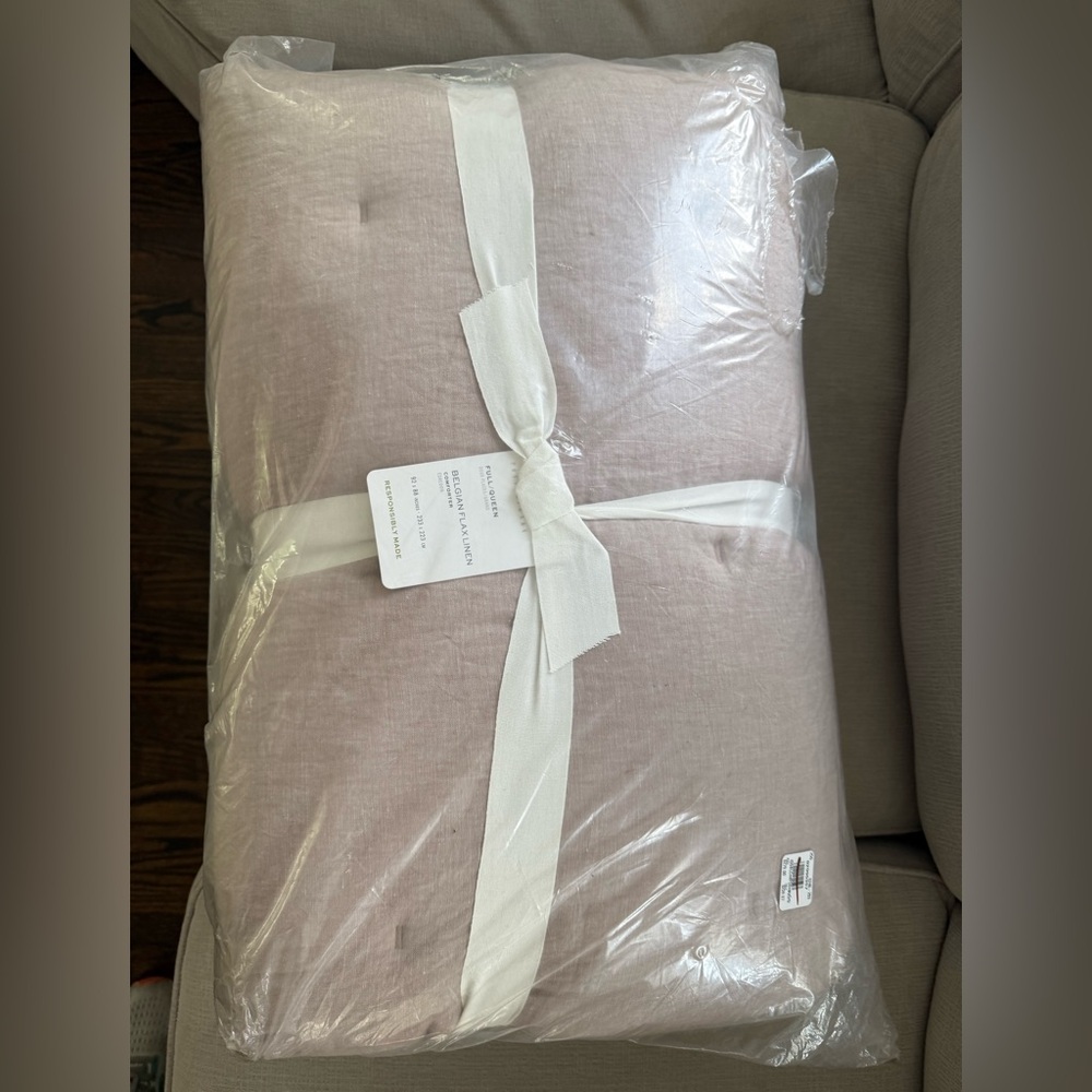 Pottery Barn Belgian Flax Linen Comforter Full/Queen in Smoky Quartz - Picture 4 of 7